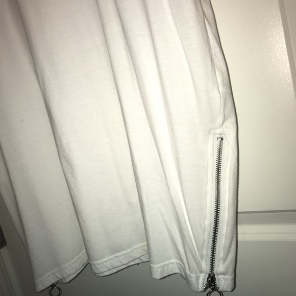 Forever 21 - Picture 3 of 4